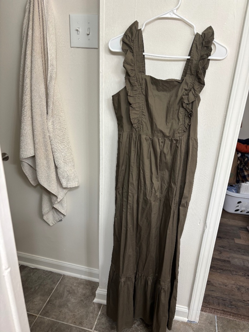 Neuflora Dress Medium Excellent Condition